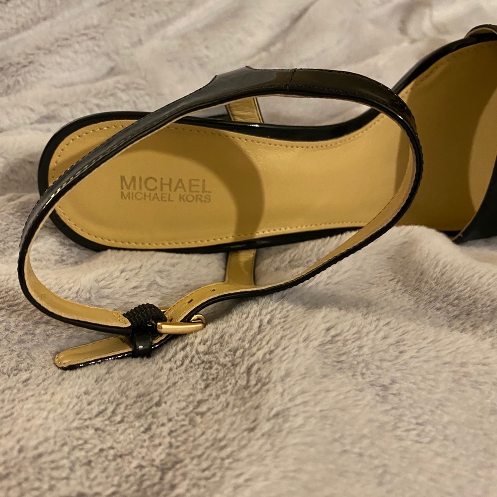 Michael Kors block strap heels - Picture 8 of 12